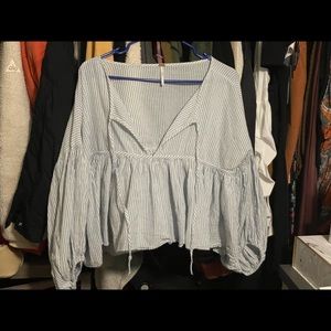 FREE PEOPLE babydoll flowy blouse